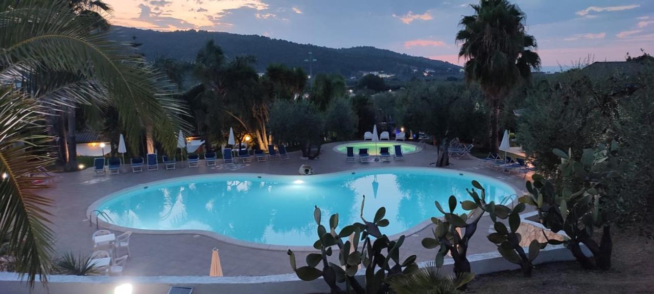 Residence Paradise Peschici Zewnętrze zdjęcie